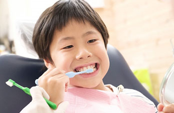 子供が虫歯にならない予防歯科を行います