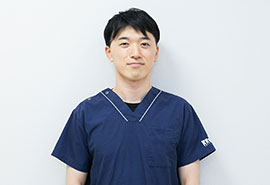 枝澤 祐馬 歯科医師